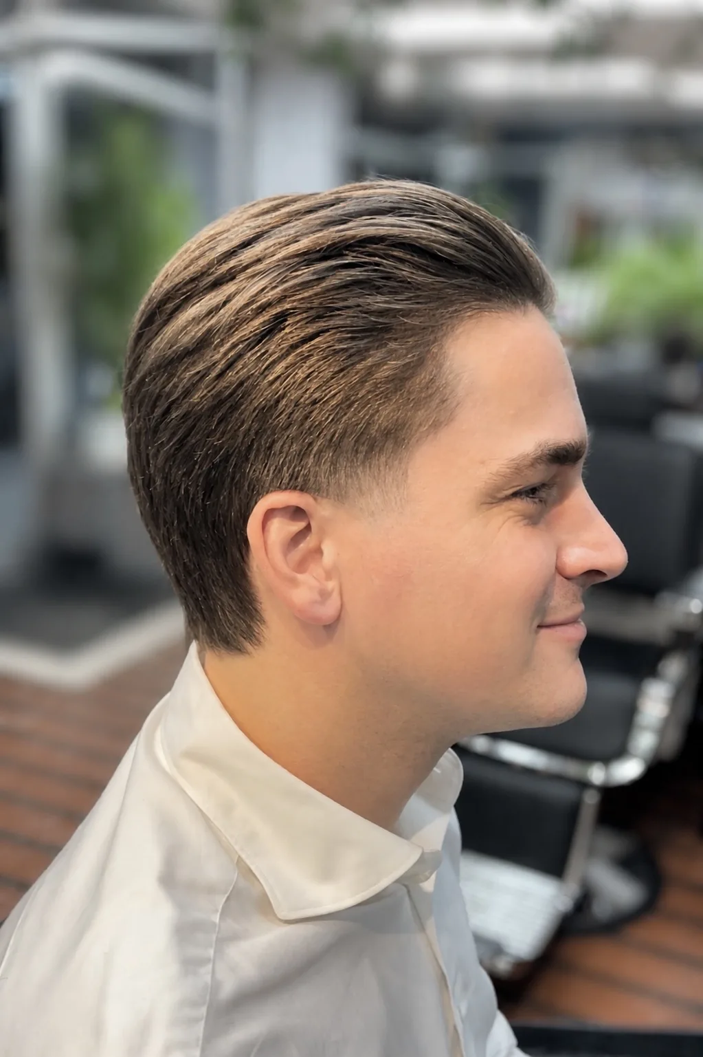 Slick-back fluide et naturel par Élise